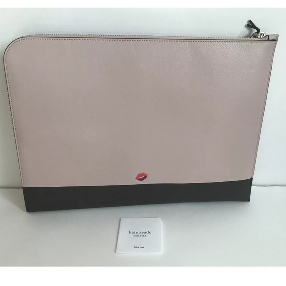 Kate spade Minnie Mouse laptop case beige black - Picture 5 of 5